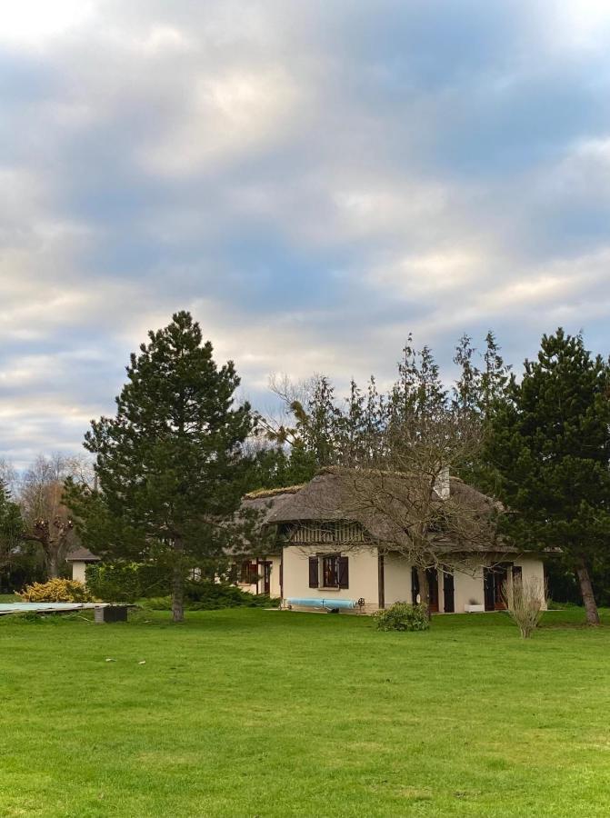 Maison Traditionnelle Normande Avec Piscine Hotot-en-Auge Εξωτερικό φωτογραφία